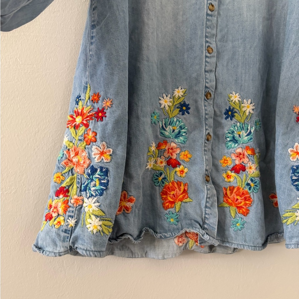 DRIFTWOOD Denim LS Lyocell Jean Shirt Dress Womens Large Embroidered Button
Boho - Picture 2 of 6